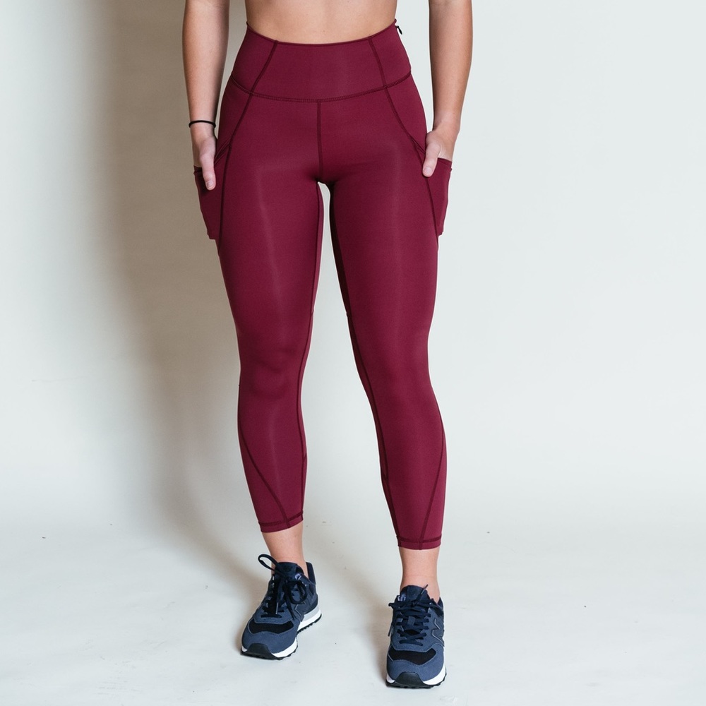 P'tula Crystal Port Wine 25” High Waisted 7/8 Pocket Leggings